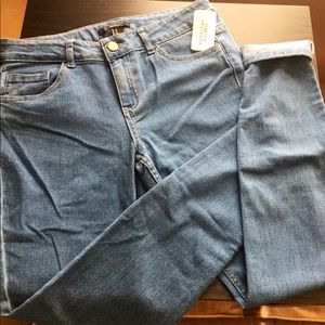 Skinny denim jeans